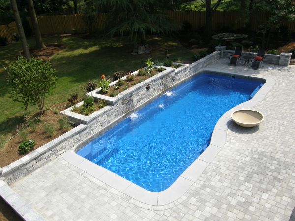 7 Qualities of the Best Fiberglass Pool Builders in America