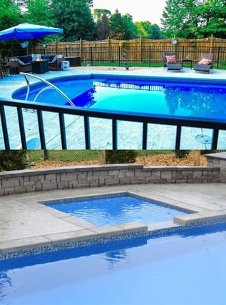 The L36 has an integrated tanning ledge, and this G36 has a separate tanning ledge installed in the patio.