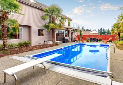 automatic pool cover on vinyl pool