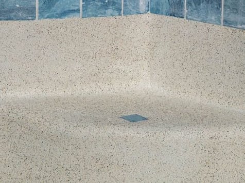 Pebble pool finish in sandstone color