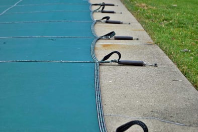 10 Must-Have Features to Look for in a Safety Pool Cover - Safety and Security Features