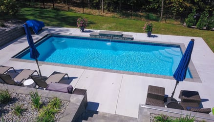 Broom finish concrete-1