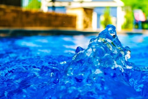 Bubbler Tanning Ledge