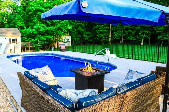 Poolside fire pit - gas burning