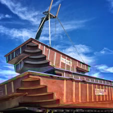 fiberglass-pool-installation-crane-lift