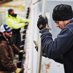 pool-installation-crew-leveling-pool