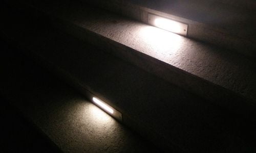 Hardscape lights embedded in concrete steps