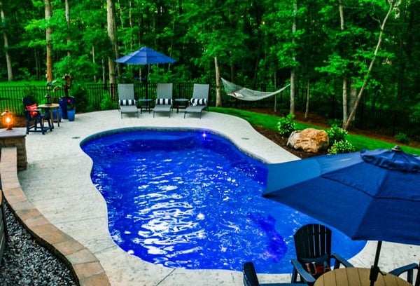 Fiberglass swimming pool 