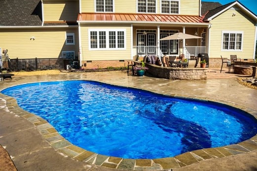 Fiberglass swimming pool 