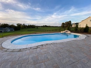 C40 pool in Caribbean color