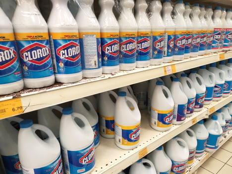 clorox-bleach-bottles-store-shelves