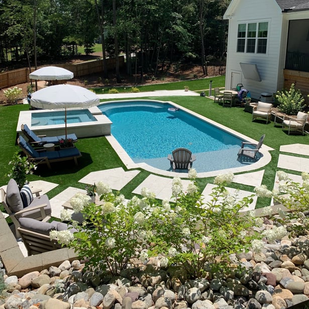 Pool and Backyard Design Ideas That Help Reduce Upkeep