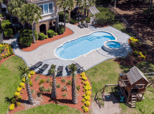 river-pools-c40-fiberglass-pool-rs08-caribbean-sparkle-aerial-1