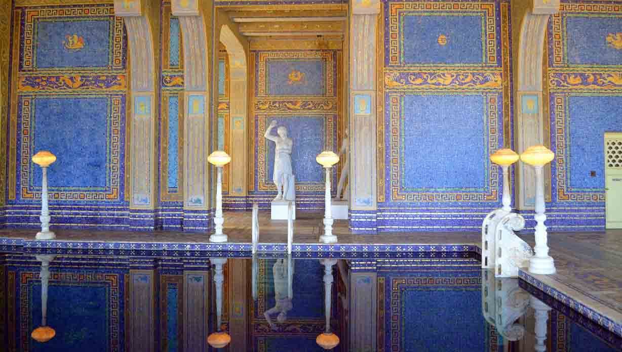 Bathhouse using sand filter
