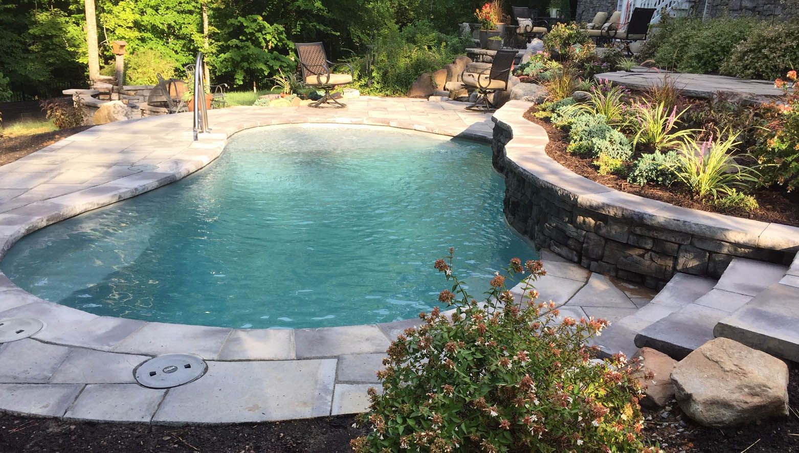 5 Fiberglass Pool Benefits to Consider in Your Pool Purchase