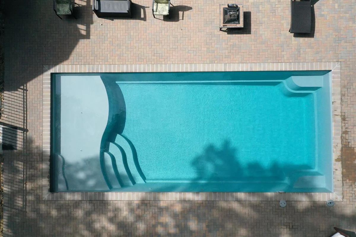 fiberglass pool d32 series