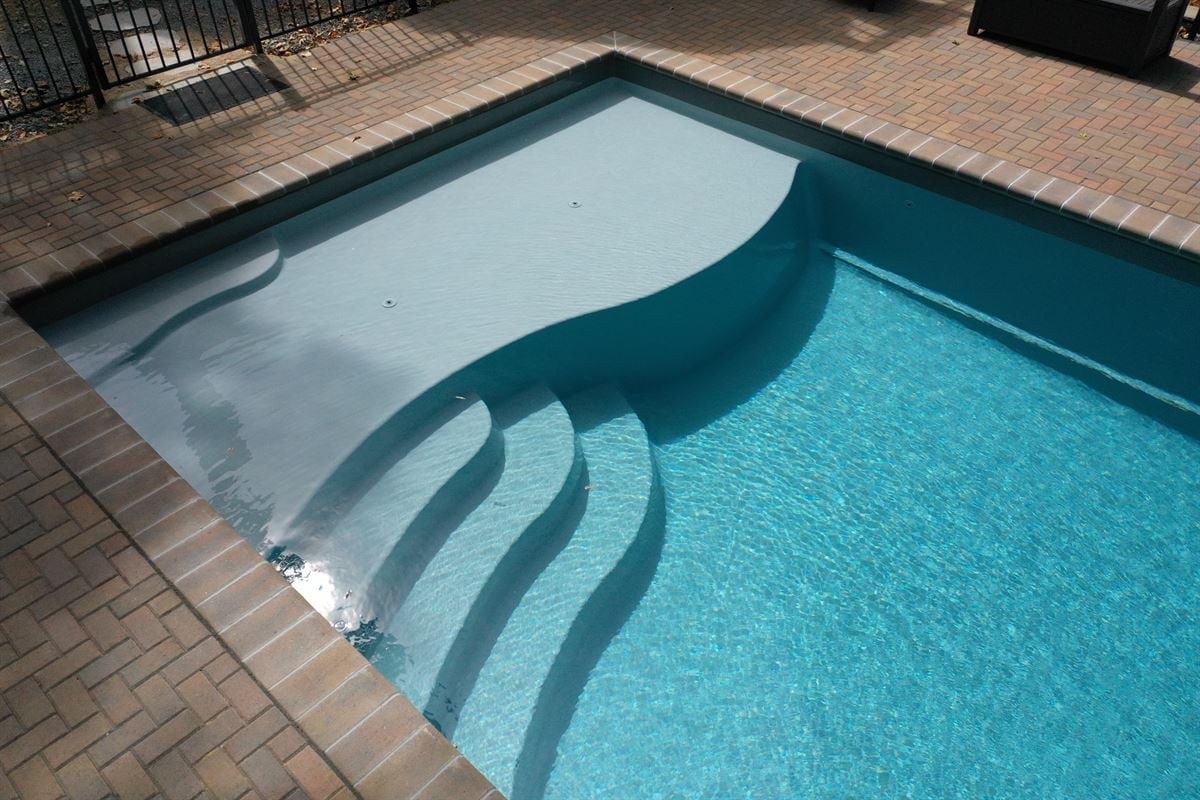 fiberglass pool d32 series