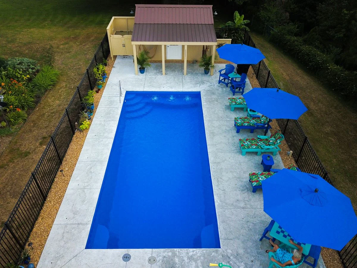 R32 pool in Maya with textured concrete deck