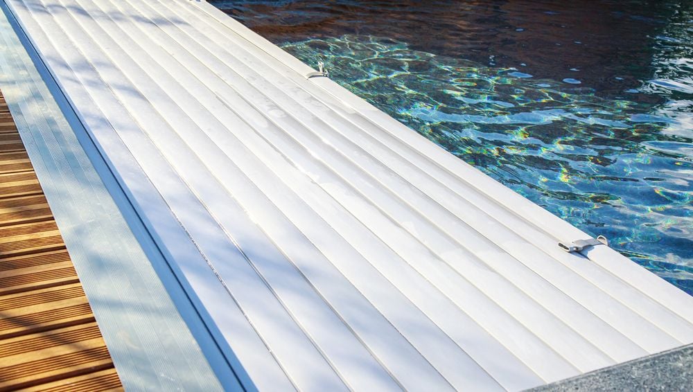 Can I Use A Pool Auto Safety Cover In The Winter?