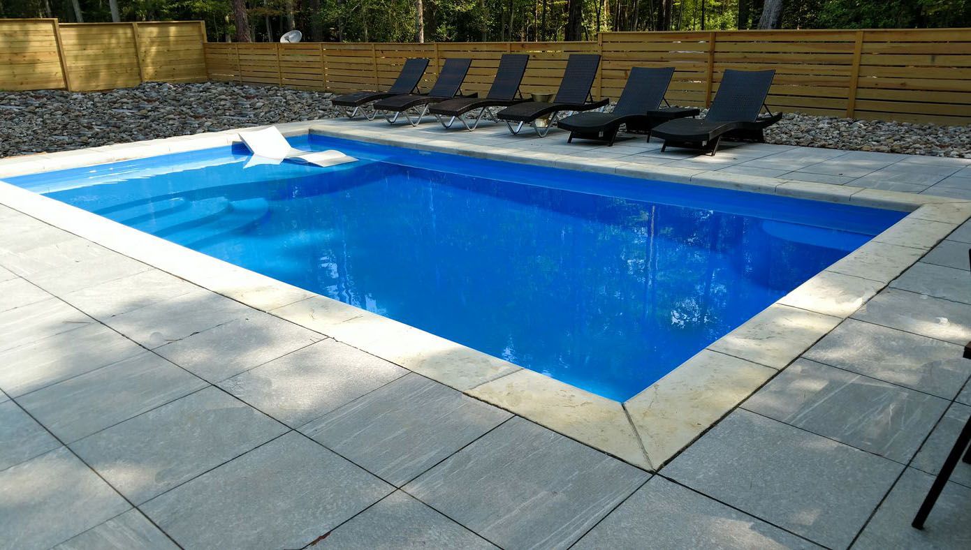 How Much Does a Fiberglass Pool Cost in Texas?