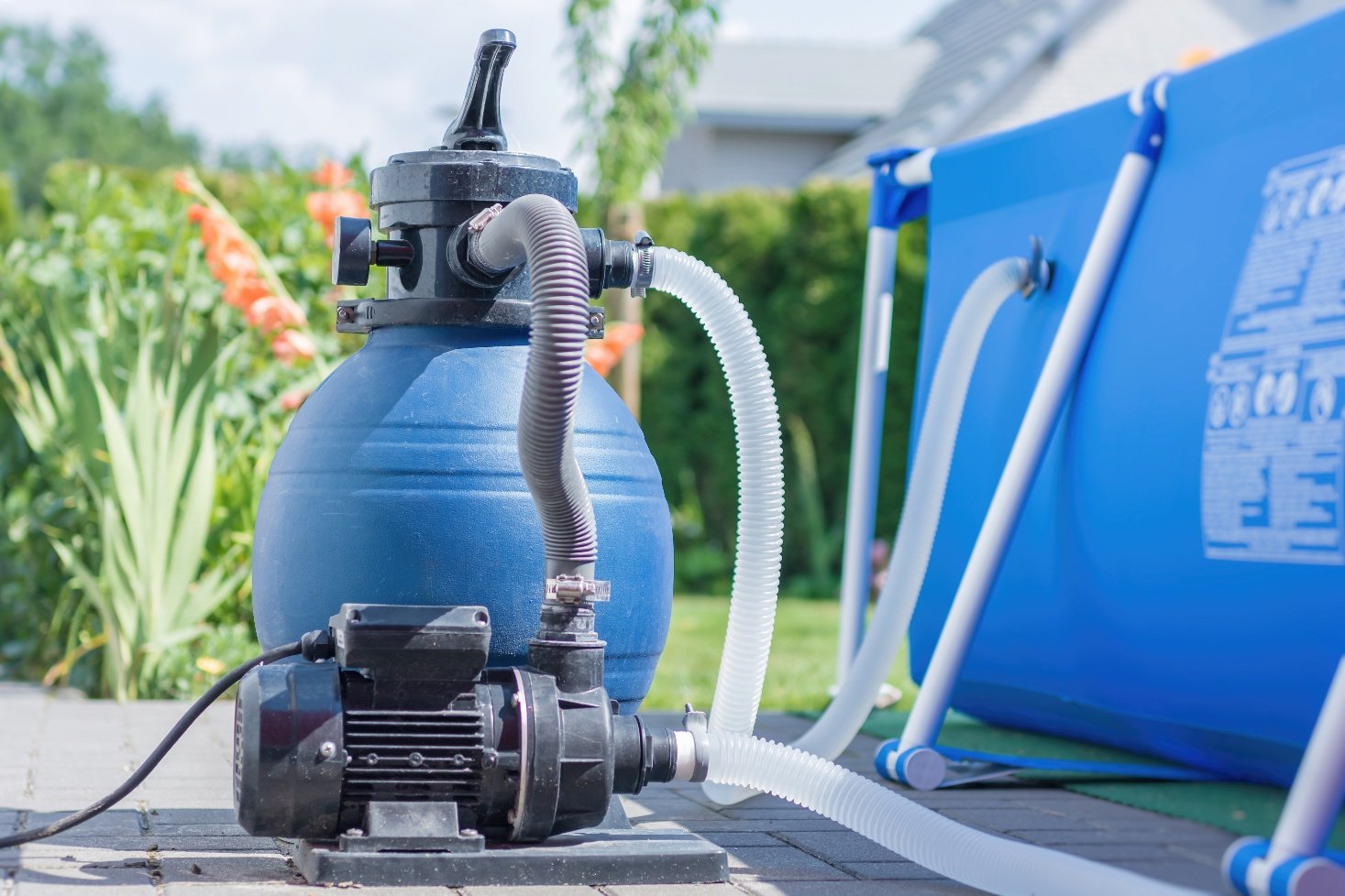 How to Backwash a Pool Filter